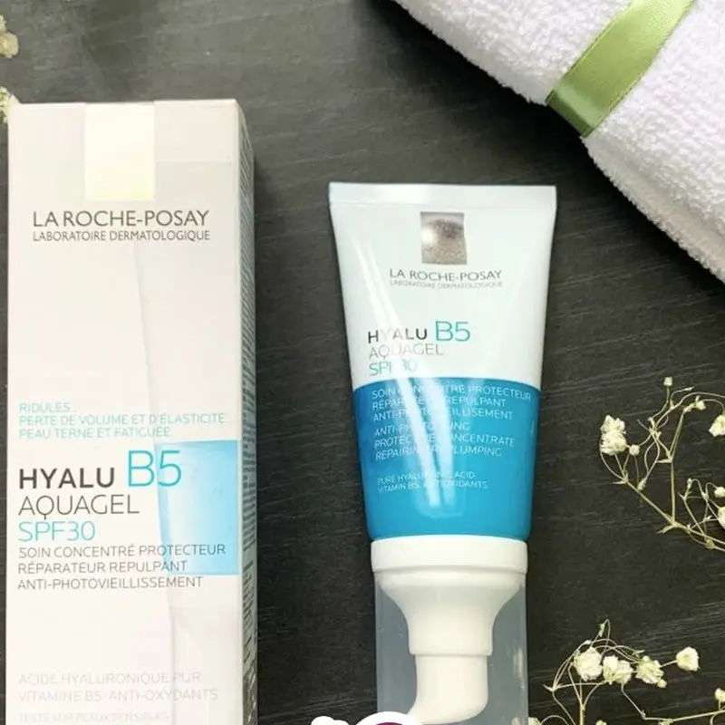 کرم آکواژل ترمیم کننده لاروش پوزای حاوی SPF30