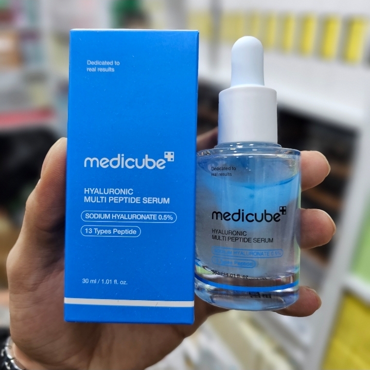 سرم هیالورونیک اسید و پپتید چندگانه مدی‌کیوب 30 میل Medicube